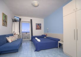 Room in B&B - Ischia-forio, in 4 Under the Sign of Relaxation and Well-being 3