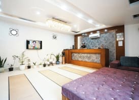 Hotel Om Paradise Near IGI Delhi Airport 4