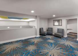 Days Inn by Wyndham Tulsa Central 3