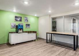 WoodSpring Suites Indianapolis Castleton 5