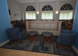 Holiday Inn Express & Suites WARRENTON by IHG 4