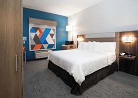 Holiday Inn Express & Suites ORANGE CITY - DELTONA by IHG 4