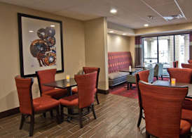 Hampton Inn Columbus-South 3