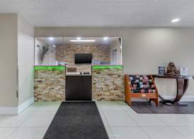 SureStay Hotel by Best Western Kemptville 3