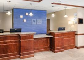 Holiday Inn Express & Suites HAMPTON SOUTH-SEABROOK by IHG 2