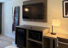 Ramada by Wyndham Lumberton NC North 5