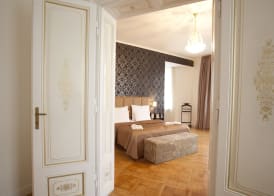 Deminka Palace 3