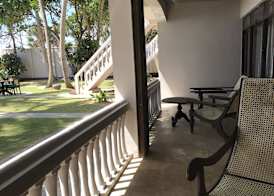 Suite Lanka 4