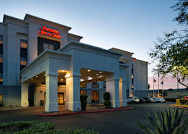Hampton Inn & Suites Las Vegas Airport 2