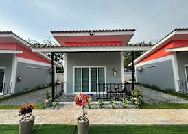 Patcharee Resort 4