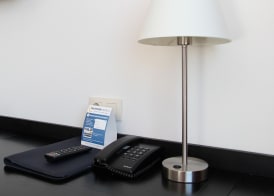 Bastion Hotel Amsterdam Airport 5