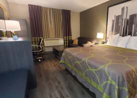 Super 8 by Wyndham Sterling Heights/Detroit Area 5
