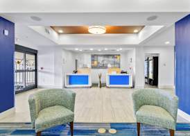 Holiday Inn Express & Suites MOUNT AIRY by IHG 2