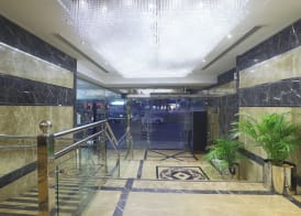 Queen Palace Hotel 2