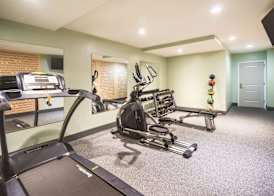 La Quinta Inn Suites By Wyndham Brooklyn Central 5