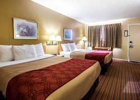 ECONO LODGE 3