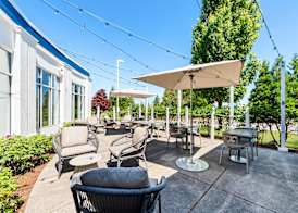 Hilton Garden Inn Seattle North/Everett 2