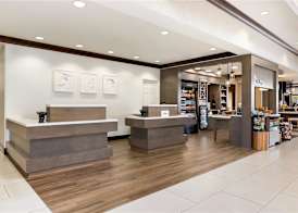 Hilton Garden Inn Dulles North 5
