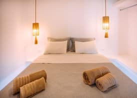 Mykonos Supreme Comfort Suites & Villas 5