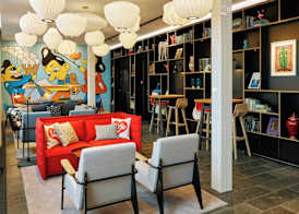 citizenM Copenhagen Radhuspladsen 4