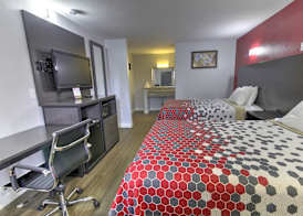 Econo Lodge Norfolk Airport 4