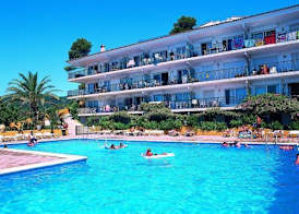 Apartamentos Cala Llevado 5