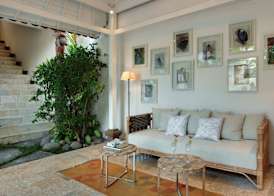 Room & Vespa 4 - Central Seminyak Near Beach 2