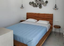 Nikos Rooms 2