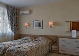 Alexandra Hotel 5