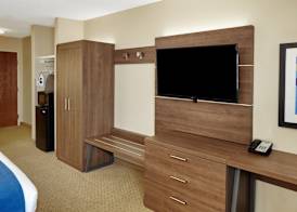Holiday Inn Express SHEBOYGAN-KOHLER (I-43) by IHG 3