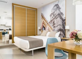 Suites del Pintor by Hoteles con Cultura 2