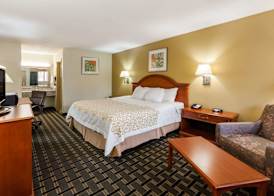 Days Inn by Wyndham Kent - Akron 2