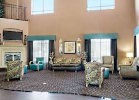 Comfort Suites Topeka Northwest 2