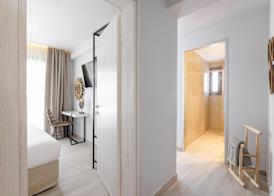 Amalthia Luxury Suites 3