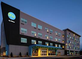 Tru By Hilton Staunton 3