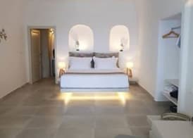 Adamant Suites 5