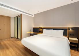 Jinglai Hotel Light Luxury 5