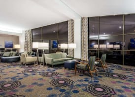 Wyndham San Diego Bayside 4