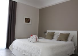 Triscele Glamour Rooms 3