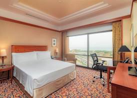 Holiday Inn KUWAIT SALMIYA by IHG 5