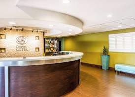 Comfort Suites Fresno River Park 3