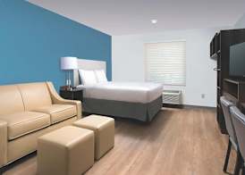 WoodSpring Suites Rochester Greece 3