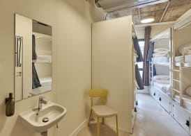 Hostelfly Madrid Airport 5