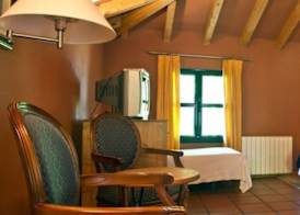Hotel Sara De Ur 3