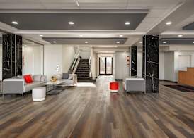 Ramada by Wyndham West Edmonton Hotel & Suites 2