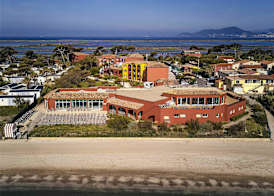 Ibis Hyeres Plage Thalassa 2