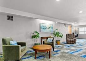 Microtel Inn & Suites by Wyndham Sainte Genevieve 4