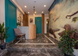 Lynda Hotel 2