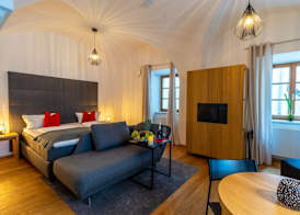 BARONHAUS Aparthotel & Suites 3