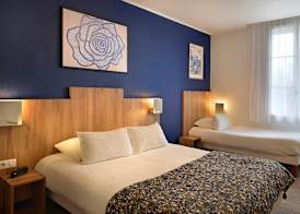 Logis Hôtel Maison Voltaire 4